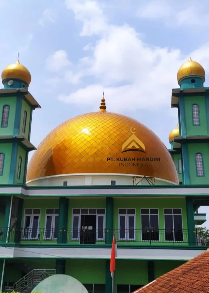 Kubah dan Adzan: Bagaimana Desain Kubah Memperkuat Gema Suara dan Kekhusyukan Ibadah