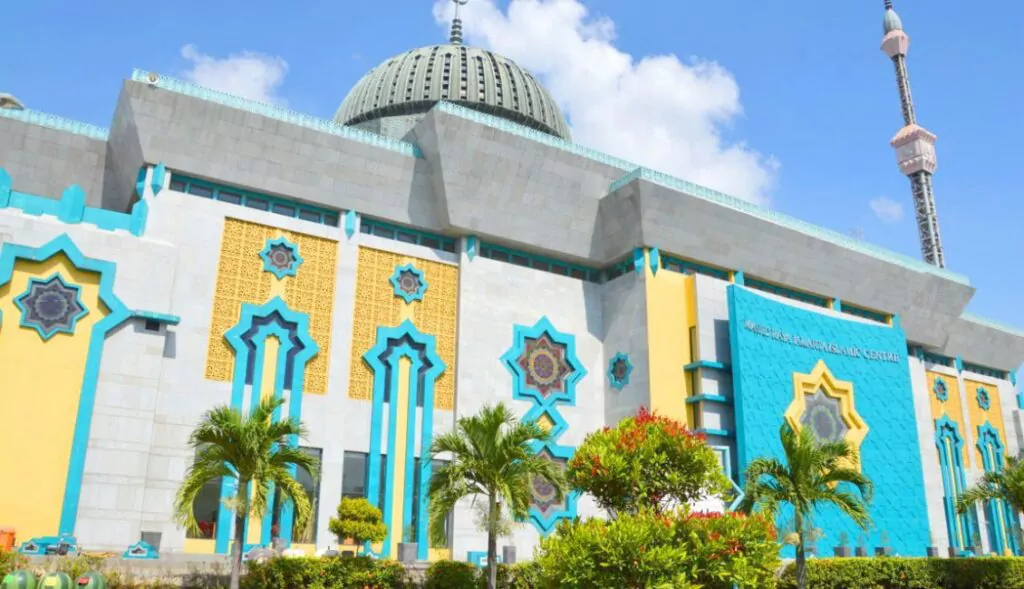 Islamic Center Jakarta: Kemegahan Sejarah dan Estetika Arsitektur Kontemporer
