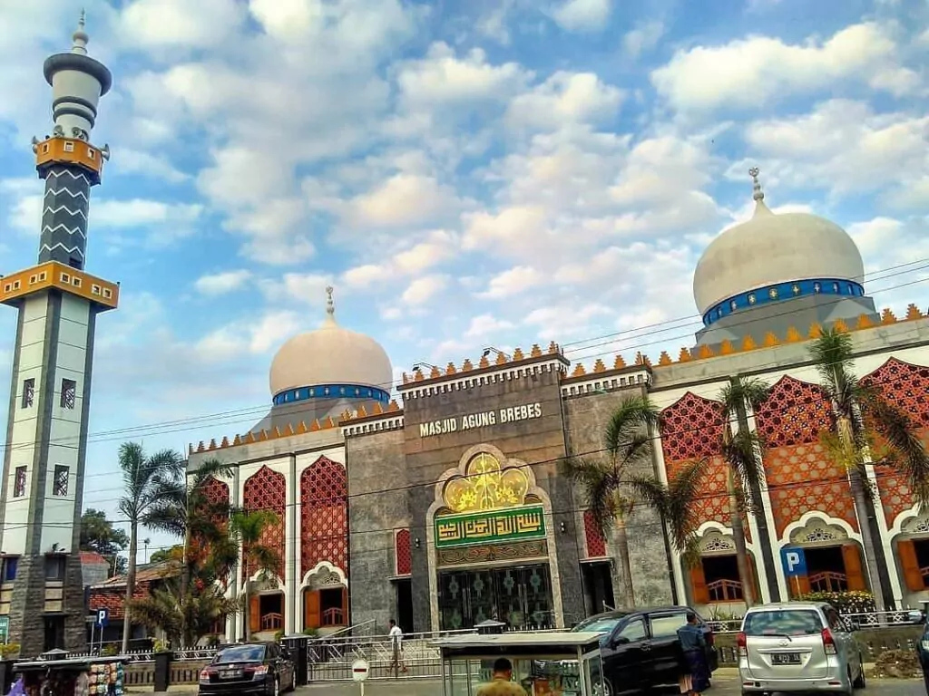 Keindahan Masjid Agung Brebes dari Sejarah hingga Dekorasi