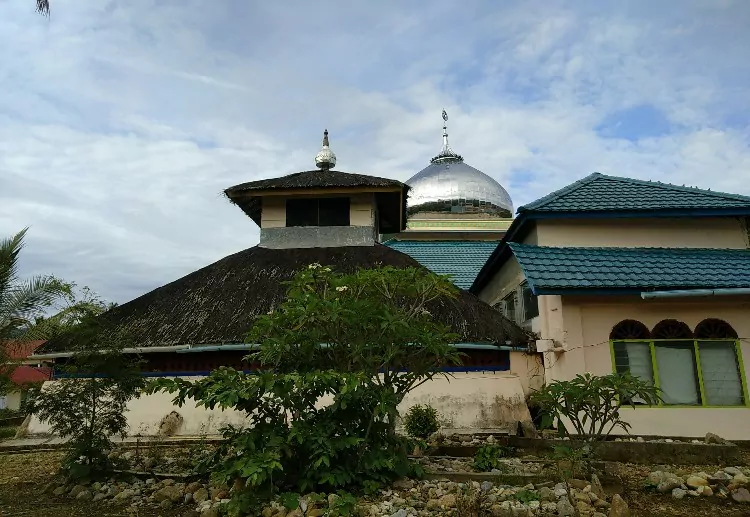 Menyusuri Warisan Islam Abad ke-14 di Masjid Asal Penampaan Gayo Lues