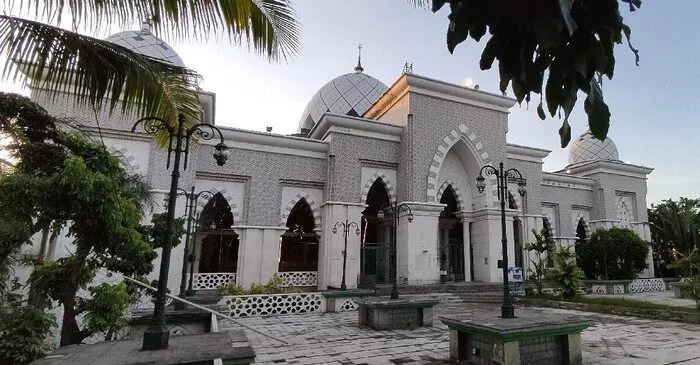 Masjid Raya Makassar Rumah Iman Jantung Kota Makassar