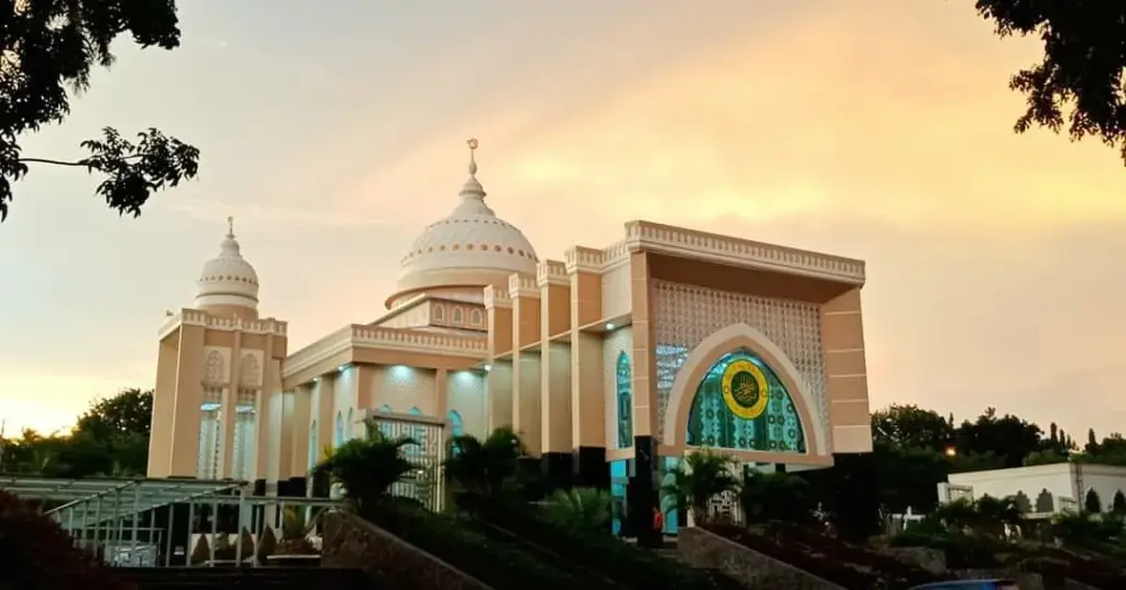 Masjid Agung Kalianda Sejarah, Arsitektur, dan Daya Tariknya