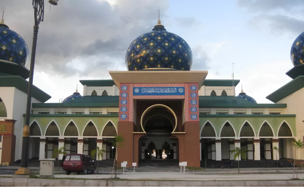 Masjid Agung Sultan Syarif Hasyim Ikon Kejayaan Islam Melayu