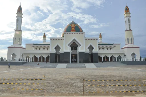 Masjid Agung Al Istiqlal Murung Raya, Wajah Religius Kota Puruk Cahu