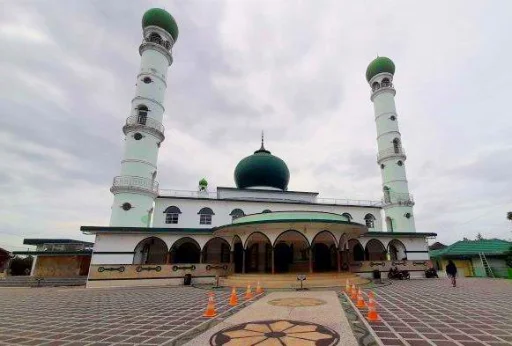 Masjid Jamik Pangkalpinang, Menelusuri Sejarah dan Keindahan Arsitekturnya